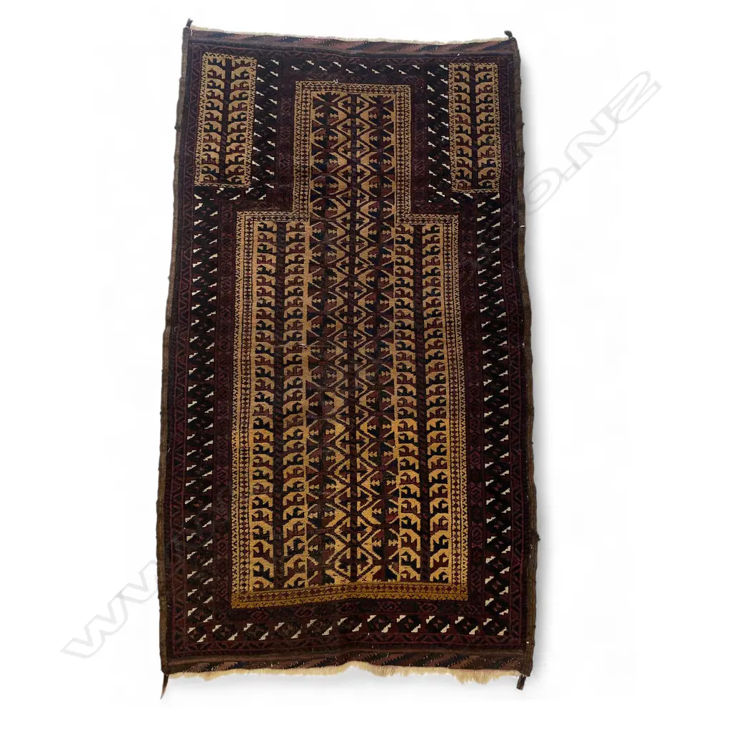 A Beluch prayer rug, Image 1++